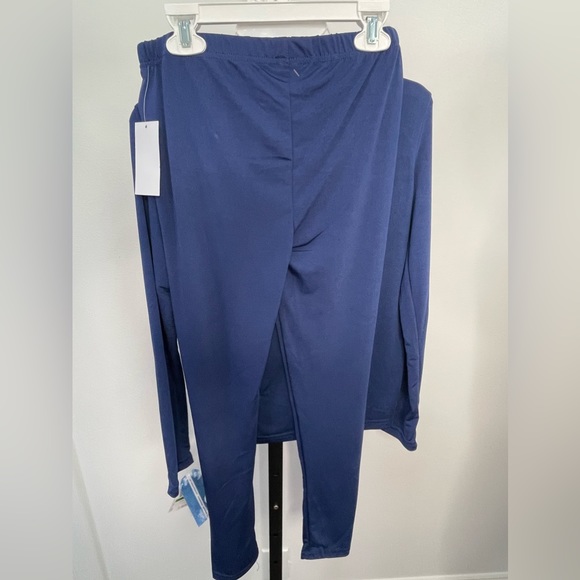 Max and Olivia super soft under layer or pjs - Picture 4 of 8